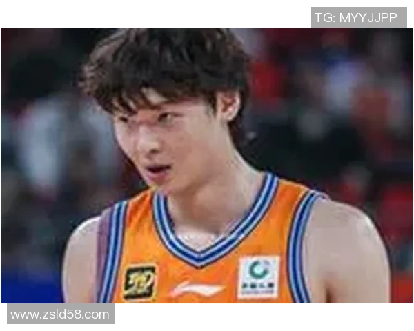 和双小外配合来电!王哲林:主动适应他们球路,慢慢寻找配合感觉